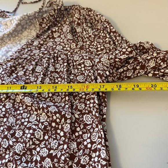 Reformation Amira Brown and White Floral Blouse | Size XS - Picture 9 of 11